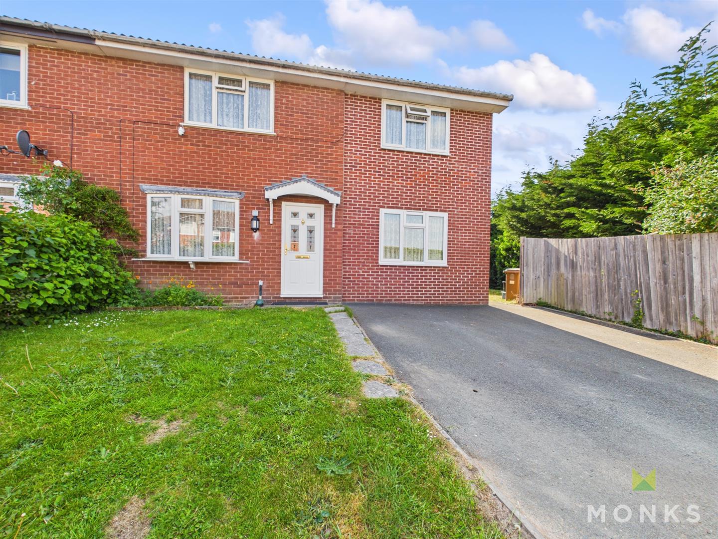 2 Campbell Close, Oswestry, SY11 2XW SSTC